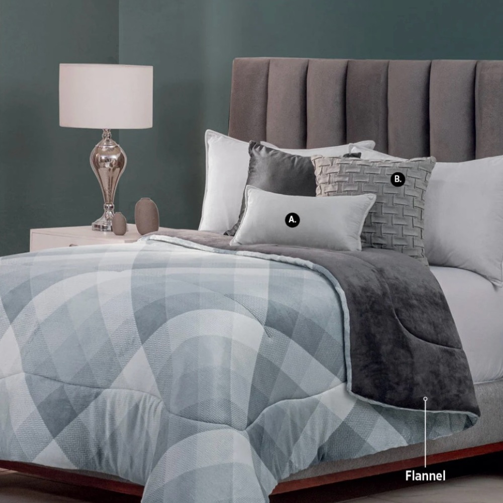 Palacio 
Flannel Extra Soft Blanket